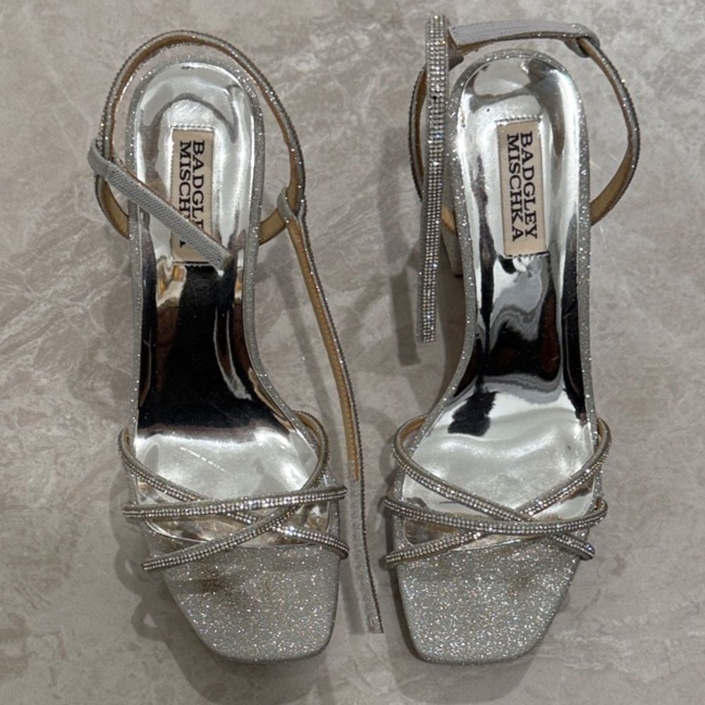 Badgley Mischka Silver Strappy Heels